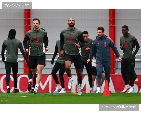 欧冠四强出炉：拜仁对阵大巴黎，阿森纳将战马竞